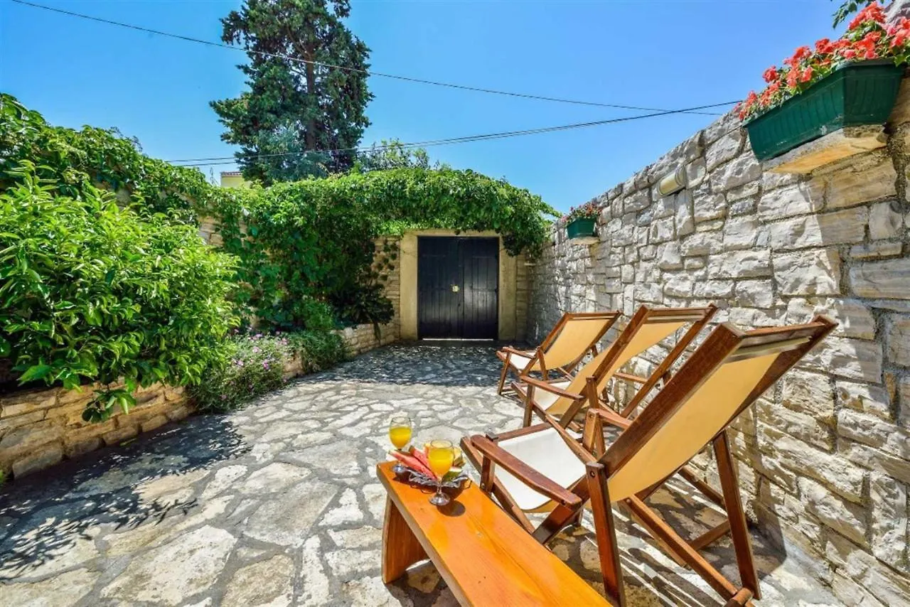 Stone Holiday House Zara With Jacuzzi Sukosan Croatia